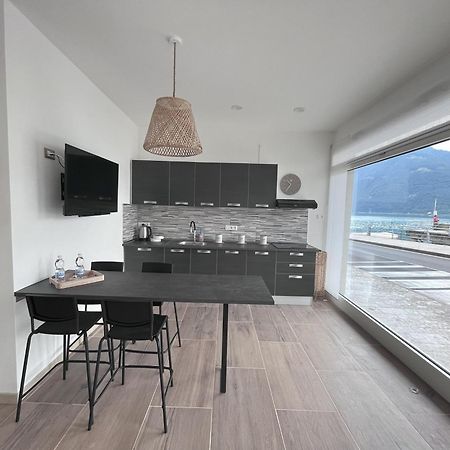 Paradise Lake Views Castro (Lombardy) Exterior foto
